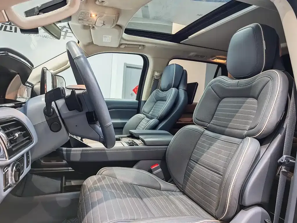 Lincoln Navigator — фото 4