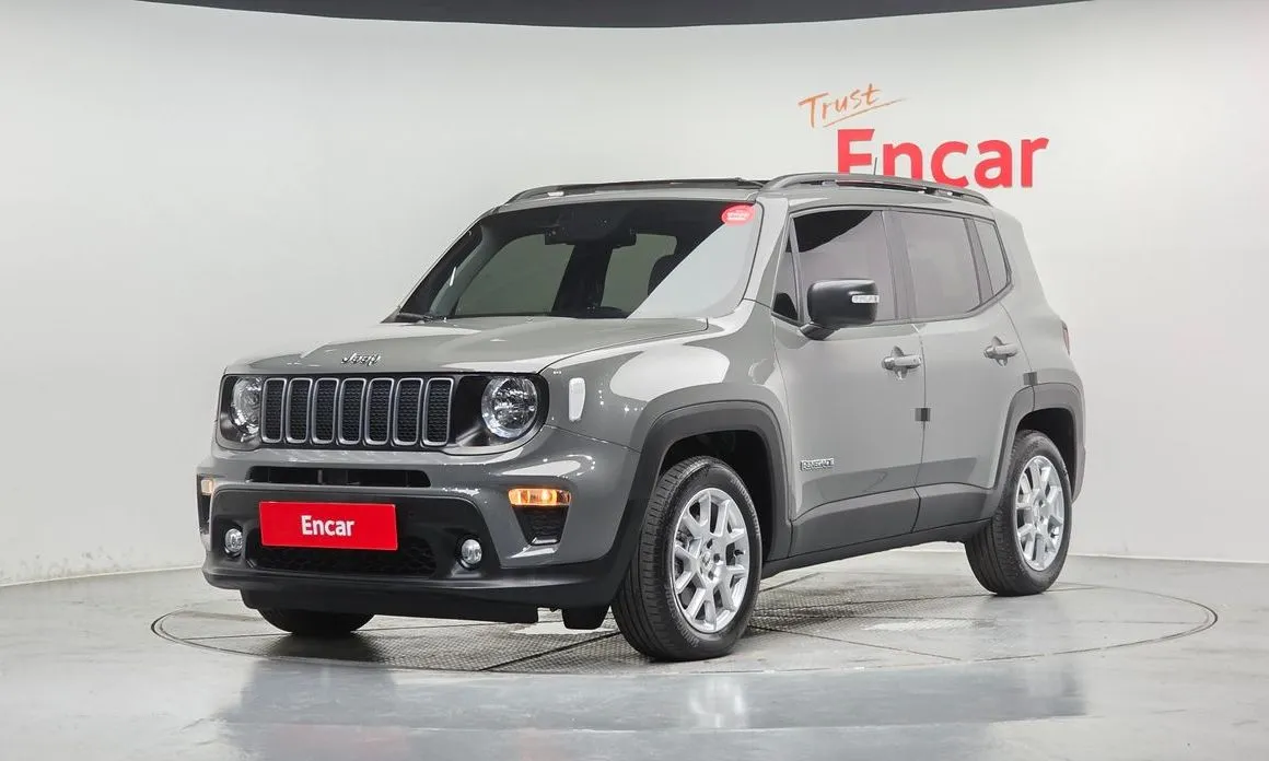 Jeep Renegade — фото 1