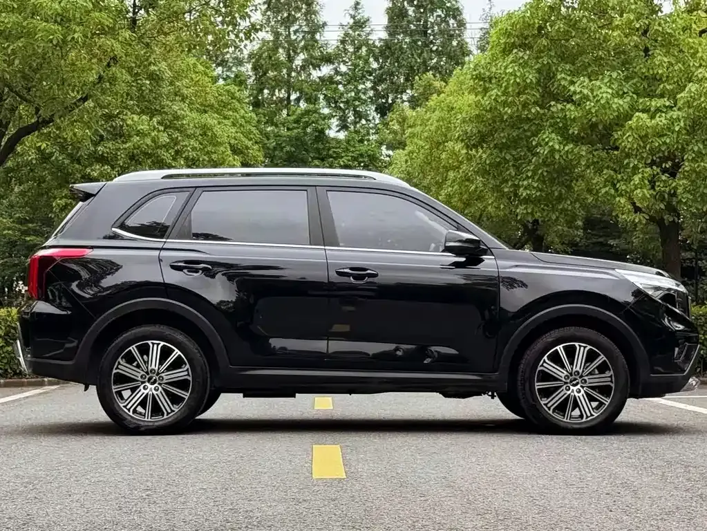 Kia Sportage — фото 5