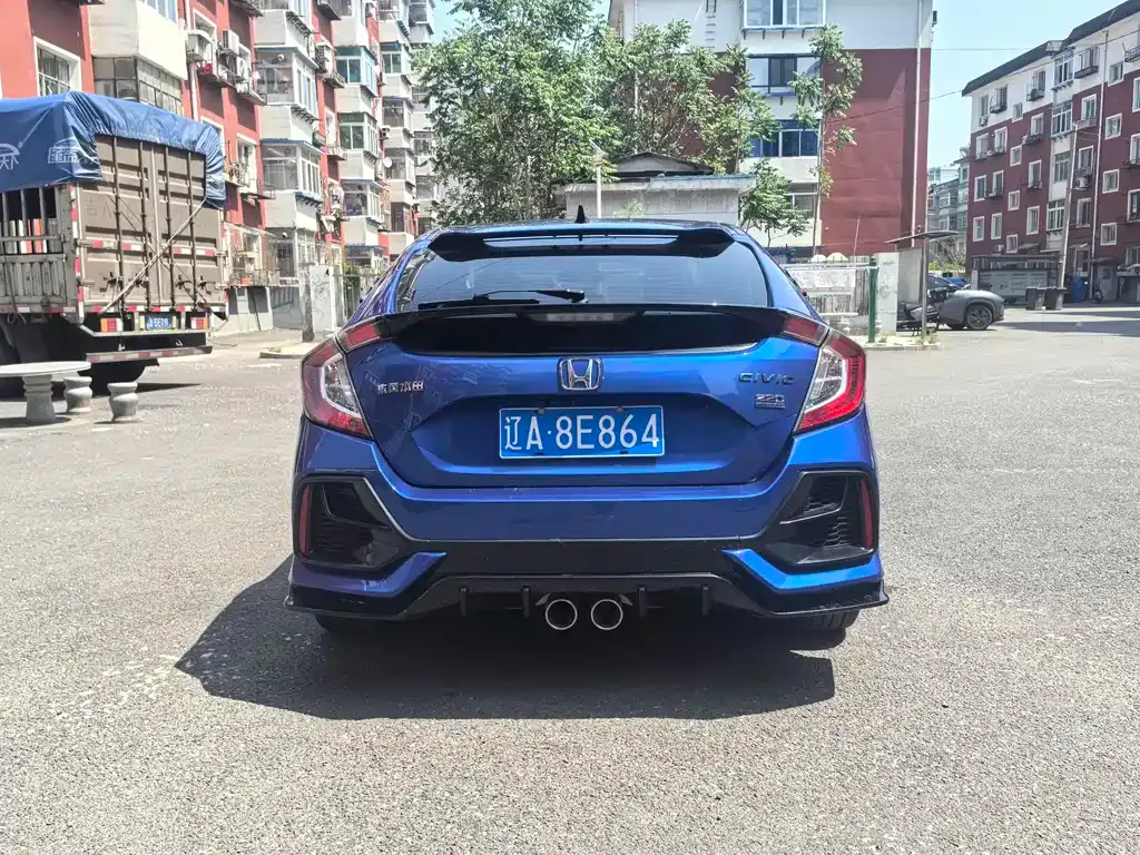 Honda Civic — фото 10
