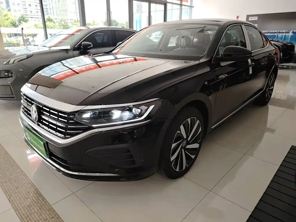 Volkswagen Passat — фото 4