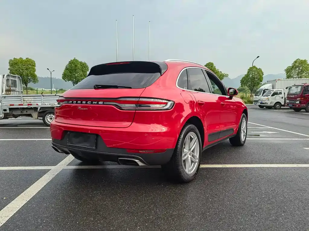 Porsche Macan — фото 4