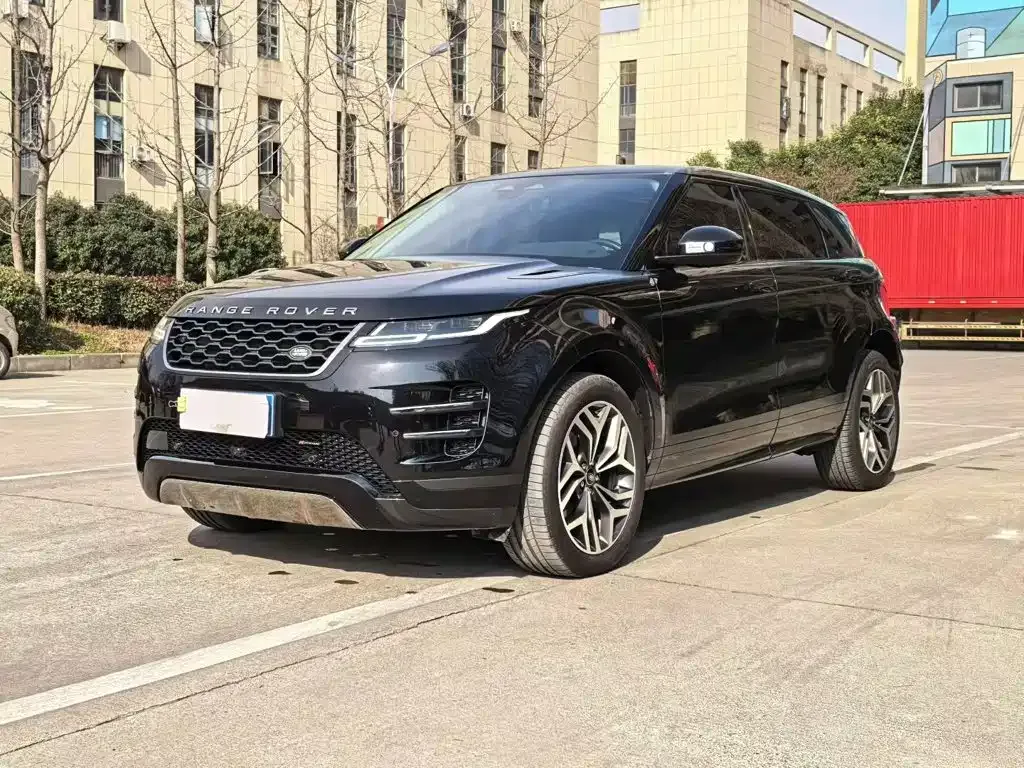 Land Rover Evoque — фото 1