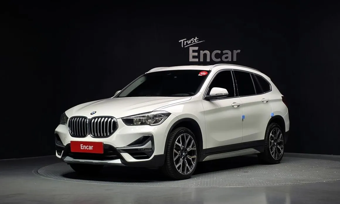 BMW X1 — фото 1