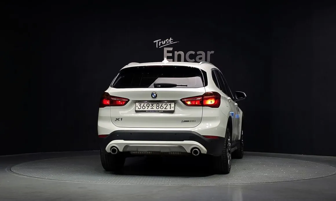 BMW X1 — фото 2