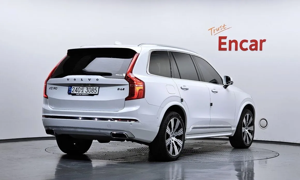 Volvo XC90 — фото 2