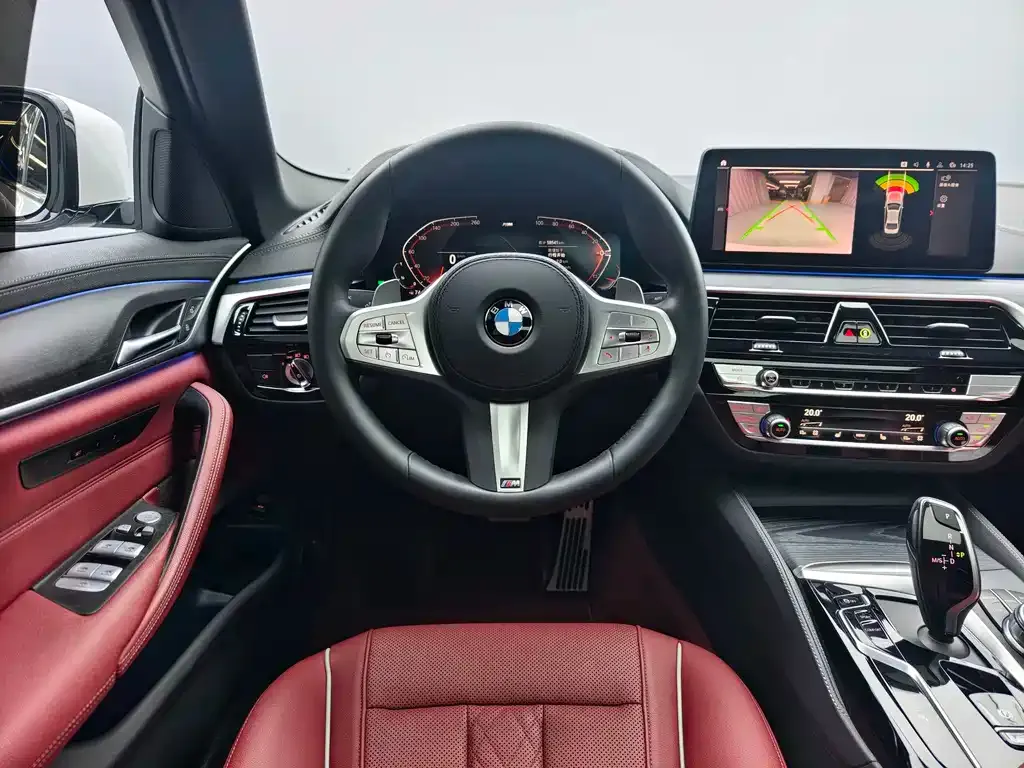 BMW 5 Series — фото 10