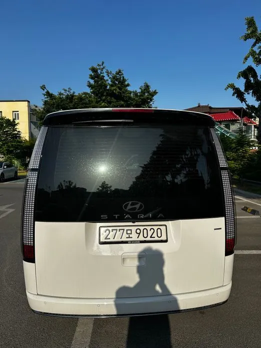 Hyundai Staria — фото 2