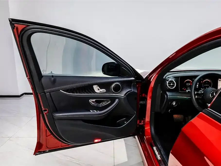 Mercedes-Benz E-Class (Import) — фото 2