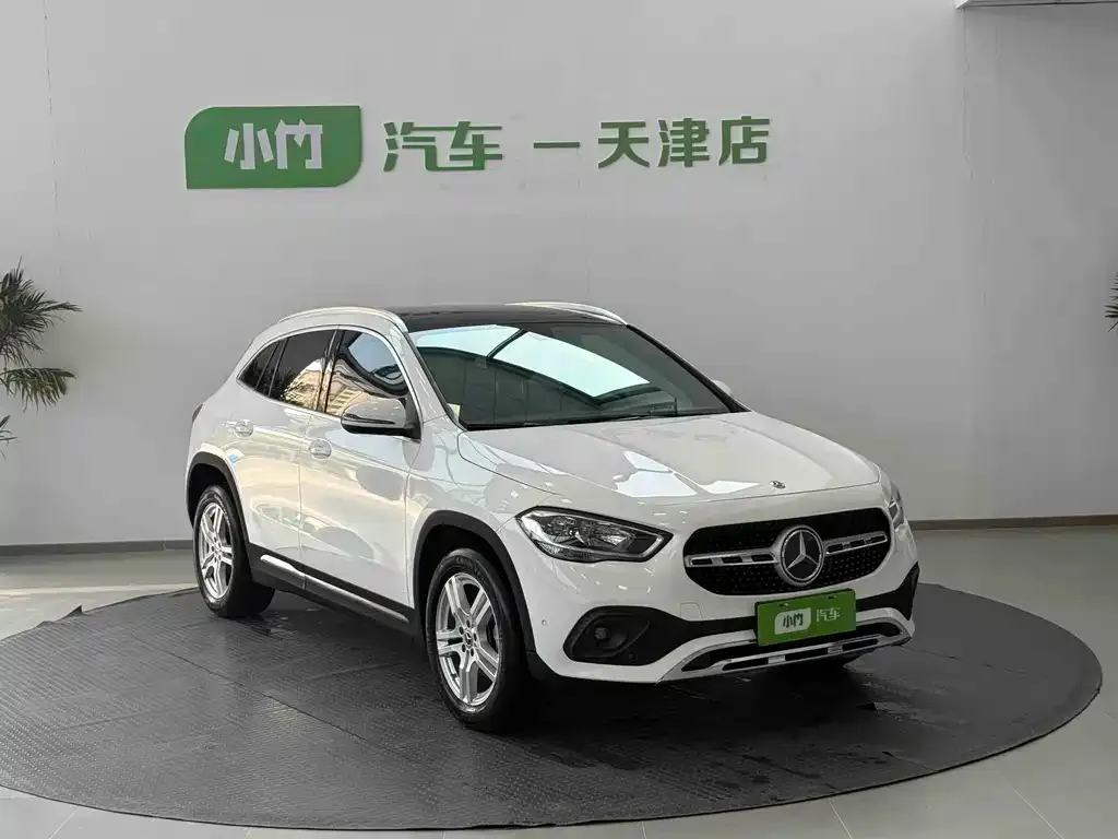 Mercedes-Benz GLA — фото 6
