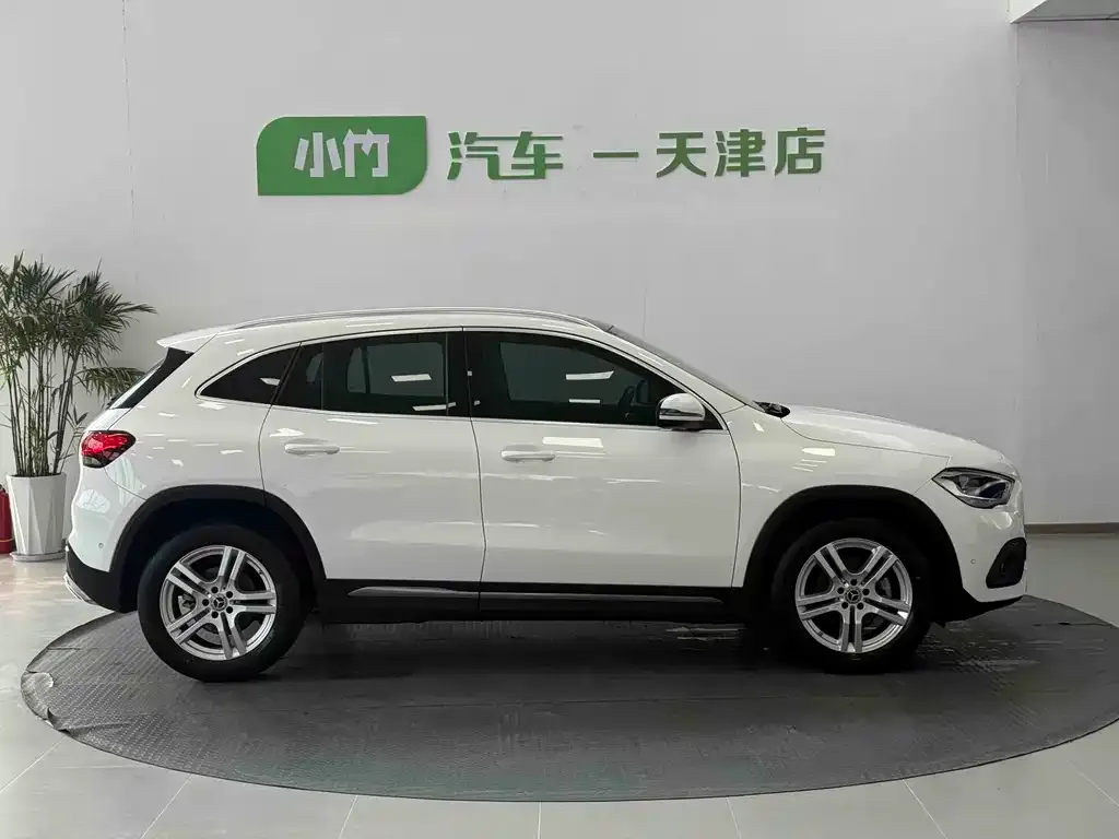 Mercedes-Benz GLA — фото 3