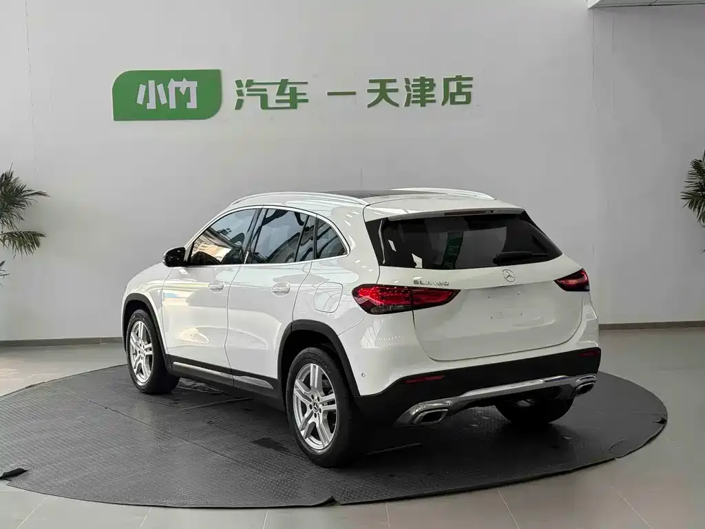 Mercedes-Benz GLA — фото 8
