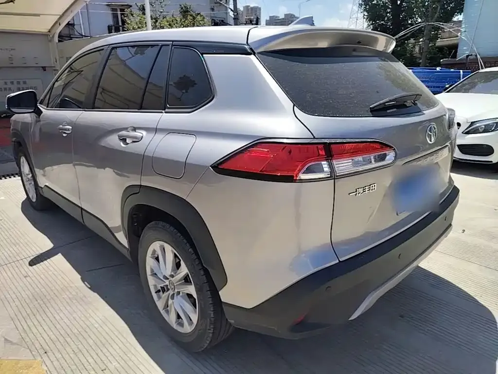 Toyota Corolla Cross — фото 6