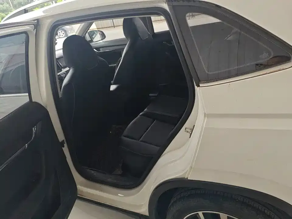 Skoda Kamiq — фото 2