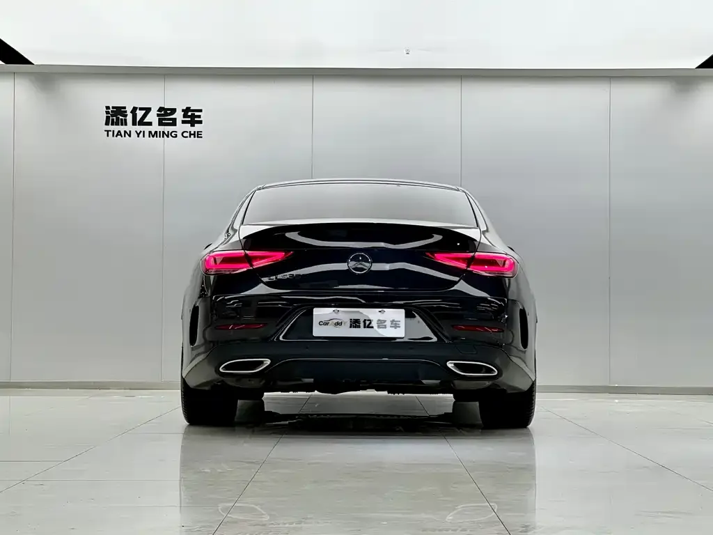 Mercedes-Benz CLS — фото 6