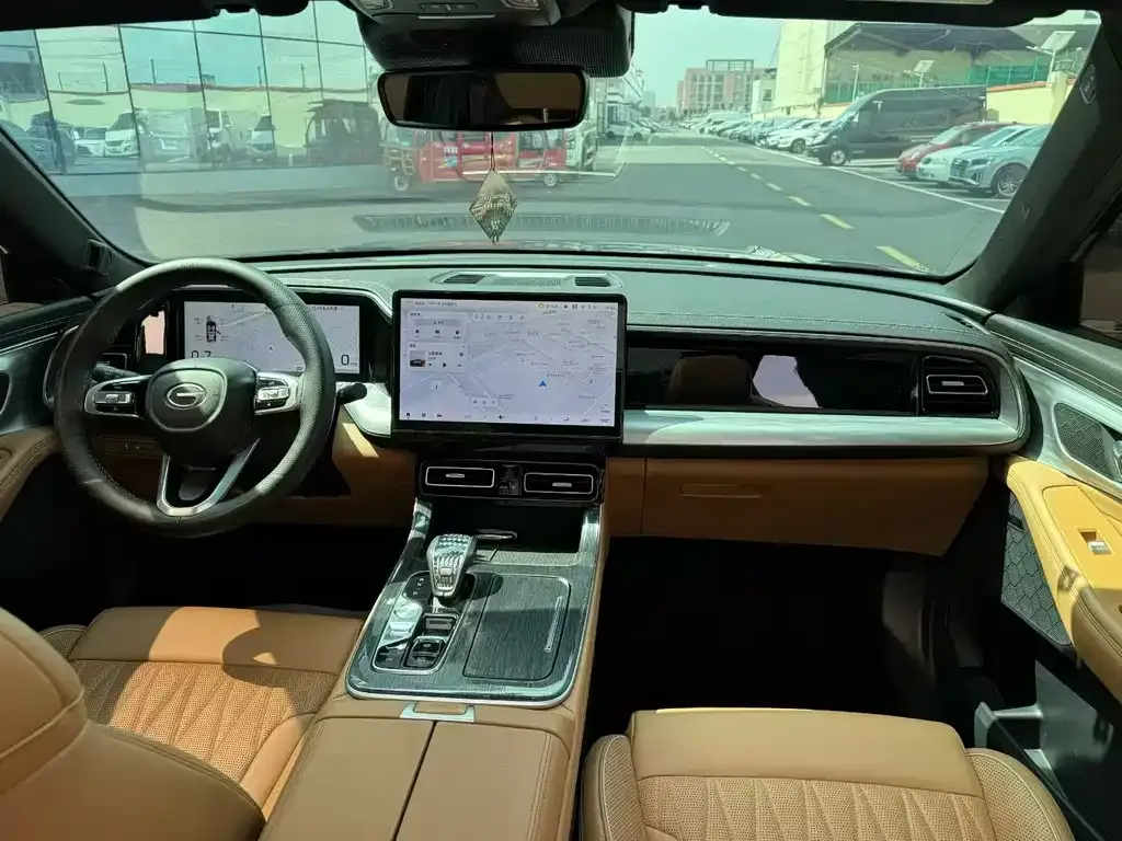 GAC Motor Trumpchi GS8 — фото 8