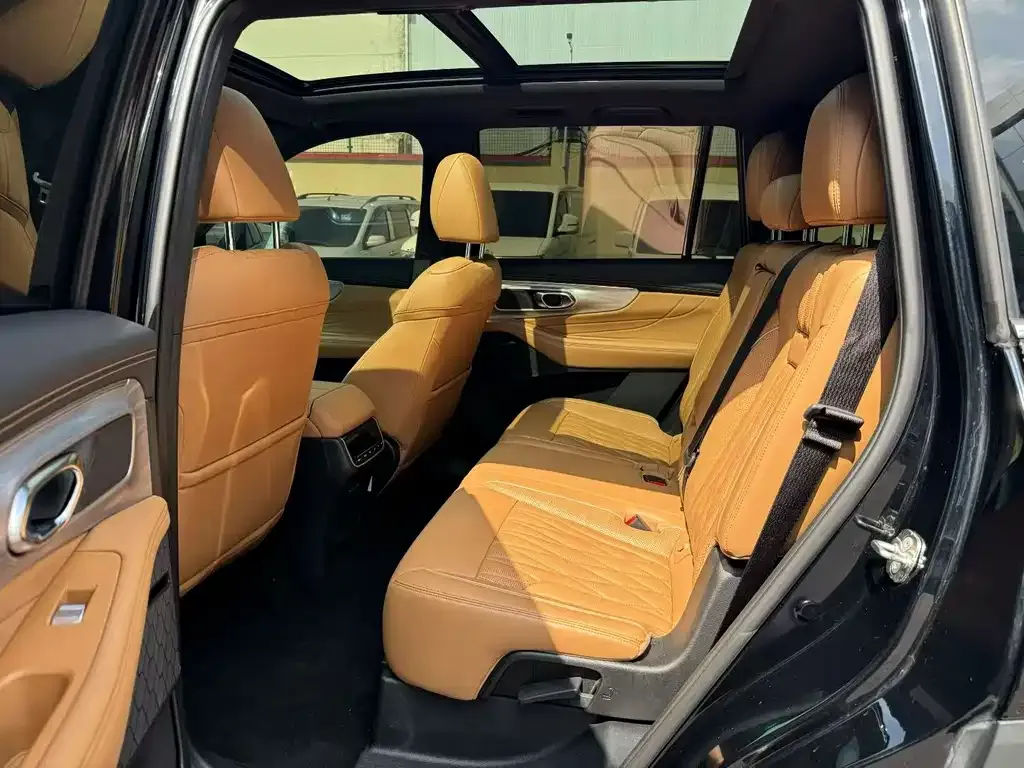 GAC Motor Trumpchi GS8 — фото 5