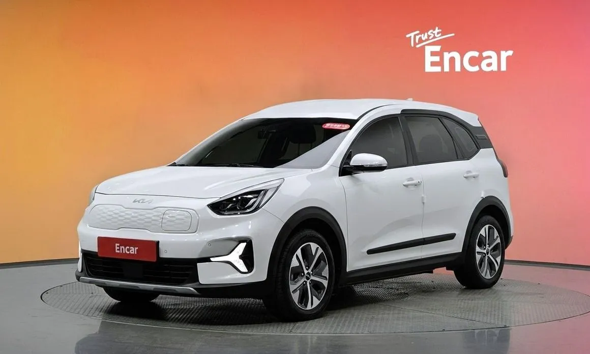 Kia Niro — фото 1
