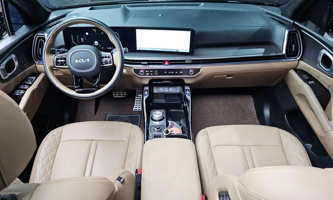 Kia Sorento — фото 5