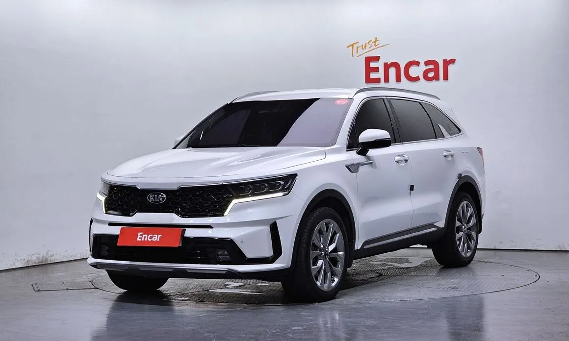 Kia Sorento — фото 1