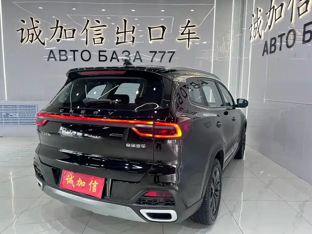 Chery Tiggo 8 — фото 2