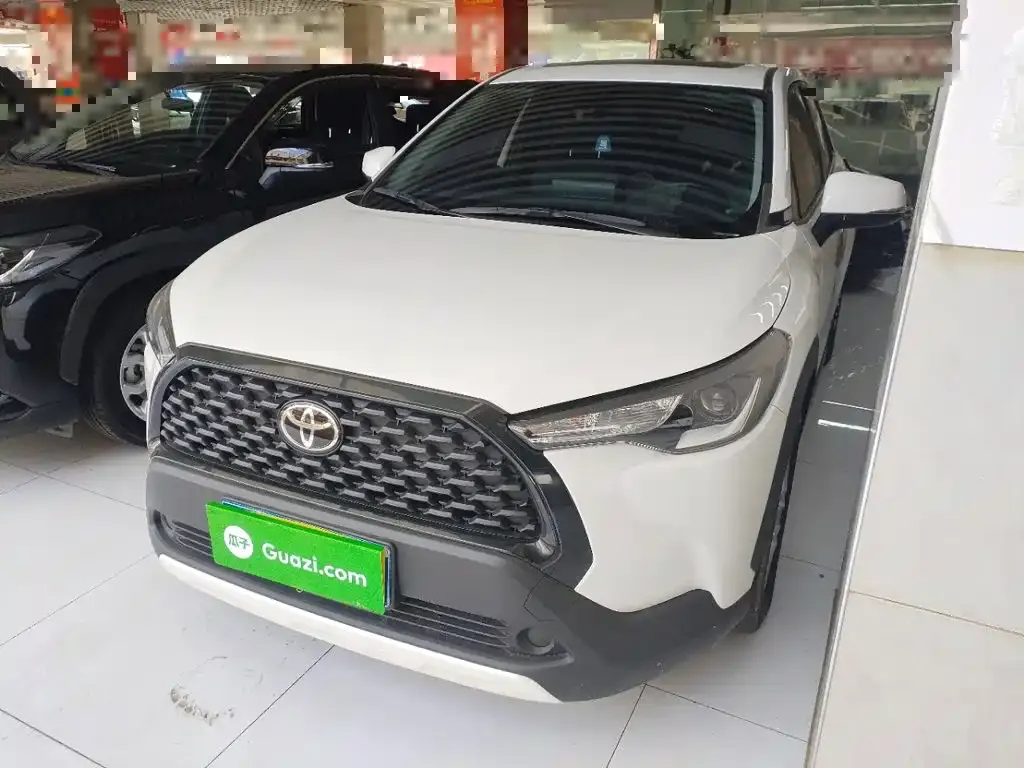 Toyota Corolla Cross — фото 10