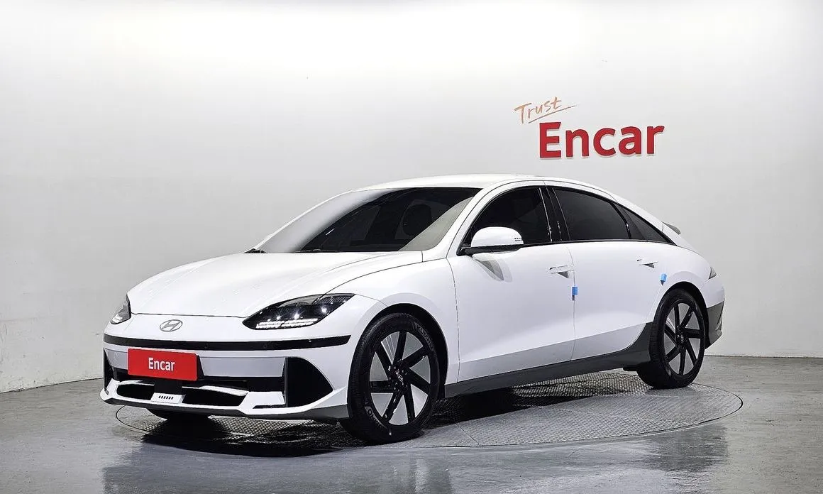 Hyundai Ioniq6 — фото 1
