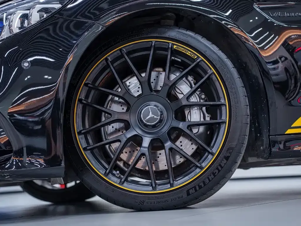 Mercedes-Benz C-Class AMG — фото 10