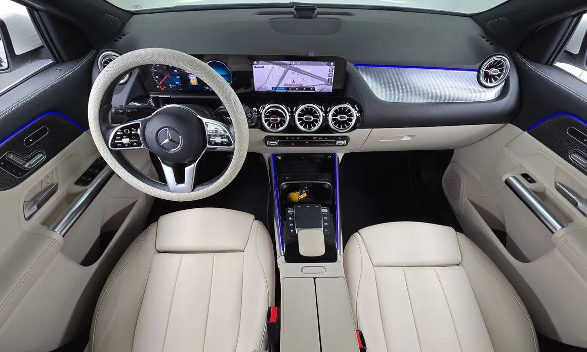 Mercedes-Benz GLA-Class — фото 6