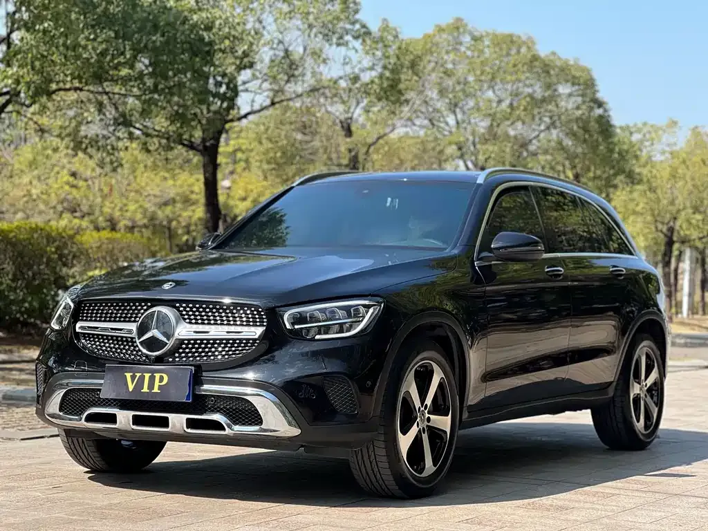 Mercedes-Benz GLC — фото 1