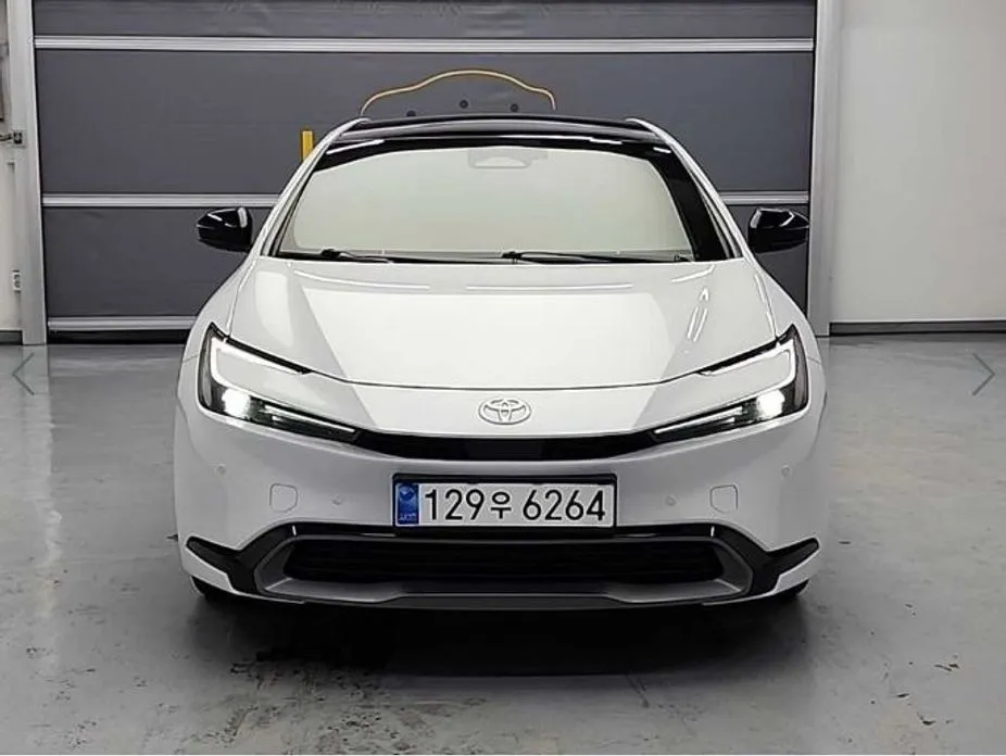 Toyota Prius — фото 2
