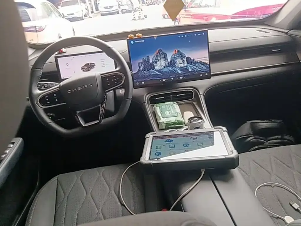 Chery Tiggo 8 PLUS — фото 9