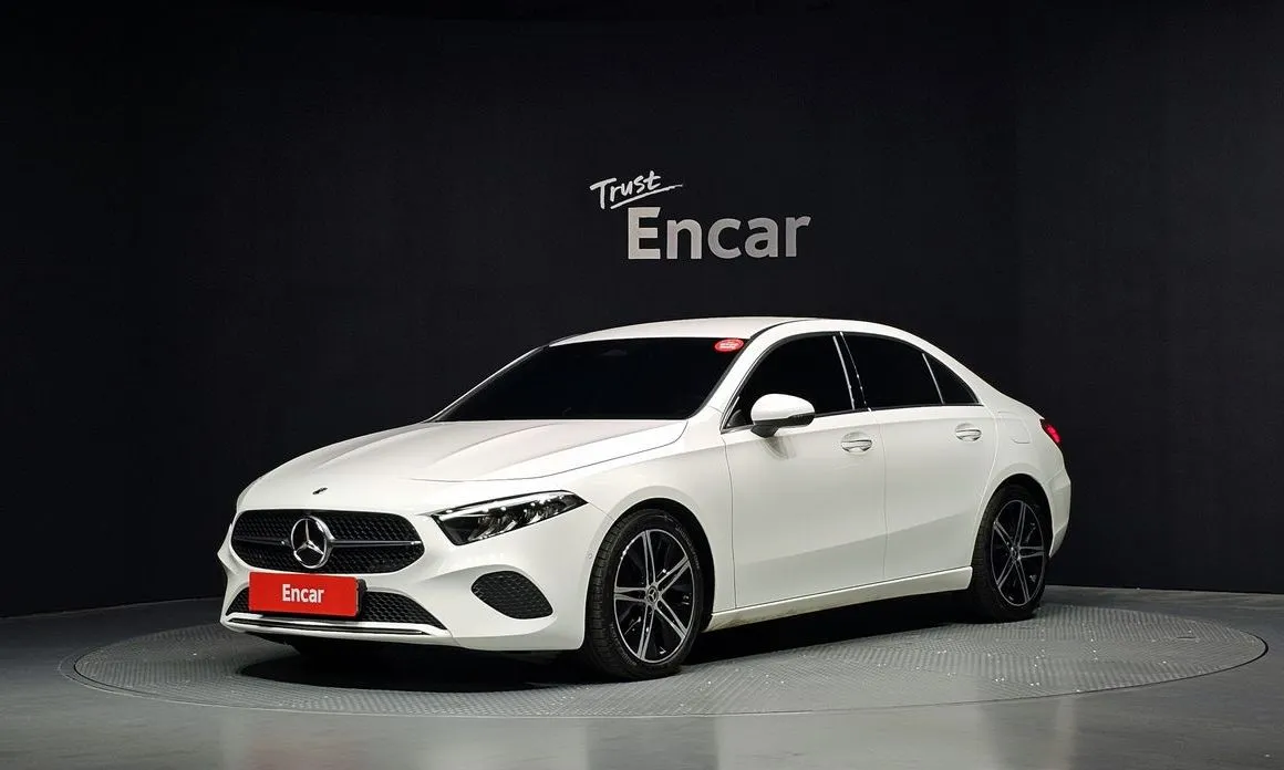 Mercedes-Benz A-Class — фото 1