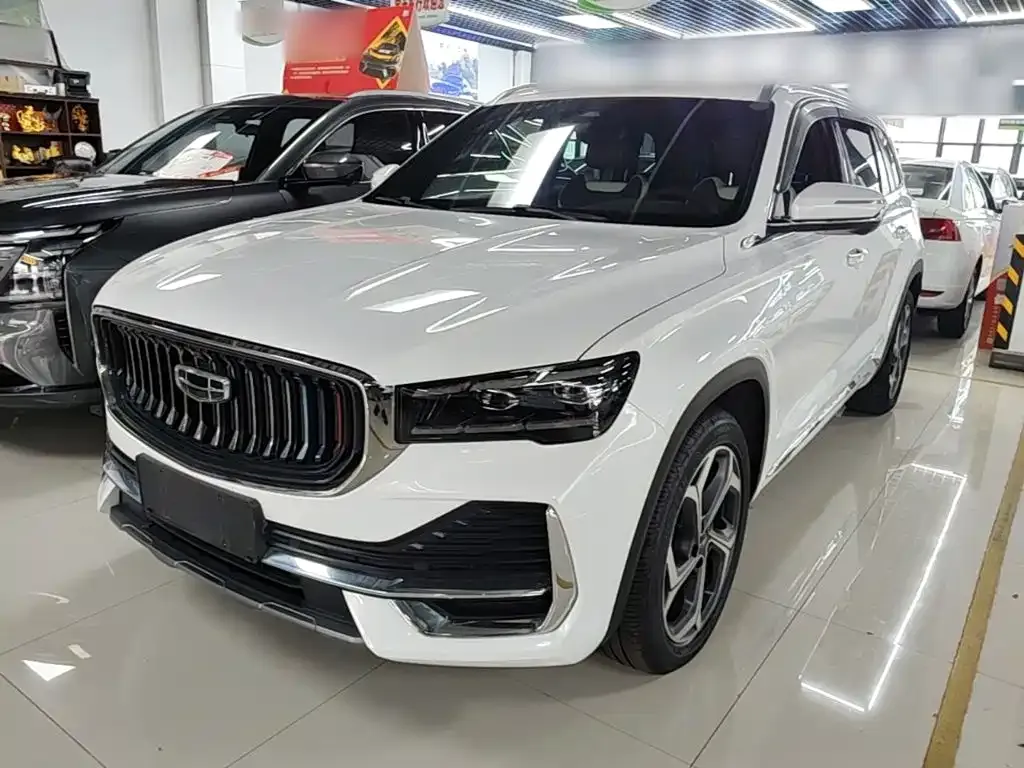 Geely Xingyue L — фото 1
