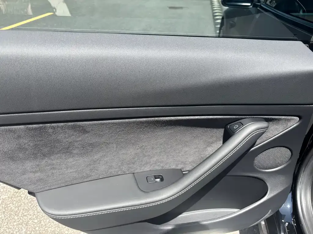 Tesla Model 3 — фото 6
