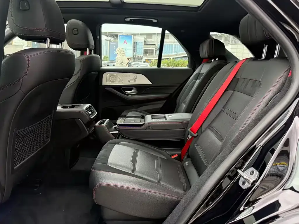 Mercedes-Benz GLE AMG — фото 5