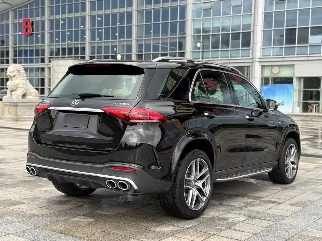 Mercedes-Benz GLE AMG — фото 7