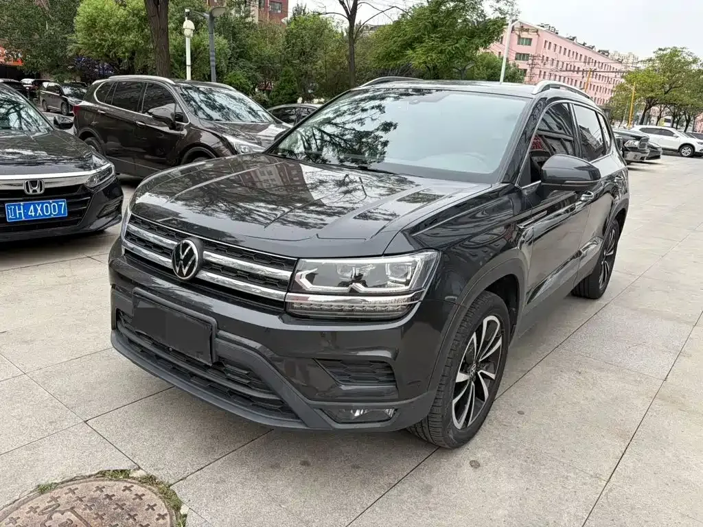 Volkswagen Tharu — фото 1