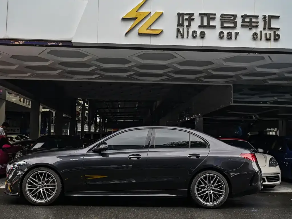 Mercedes-Benz C-Class AMG — фото 10