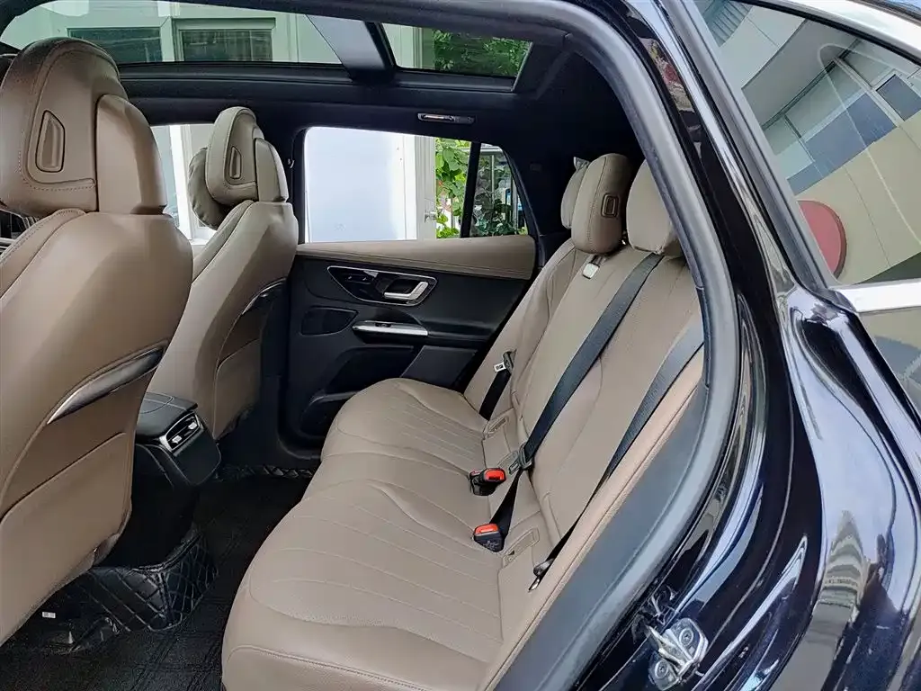 Mercedes-Benz EQE SUV — фото 2