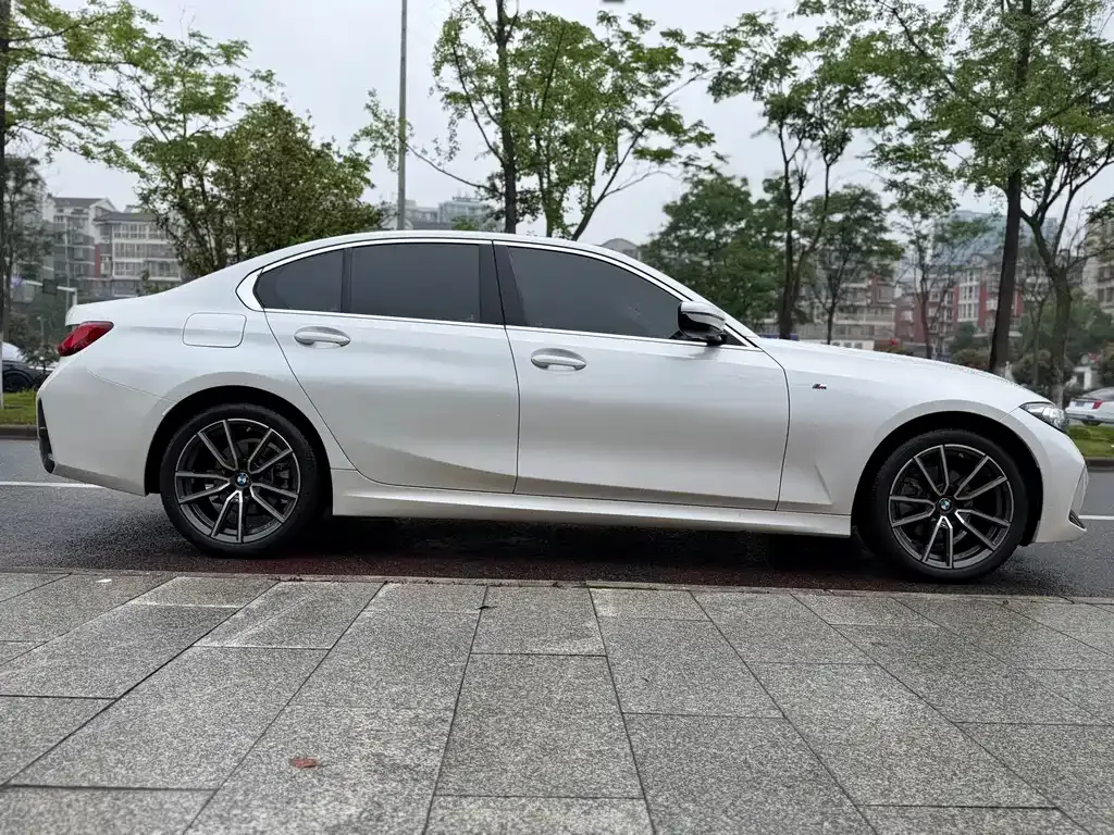BMW 3 Series — фото 10