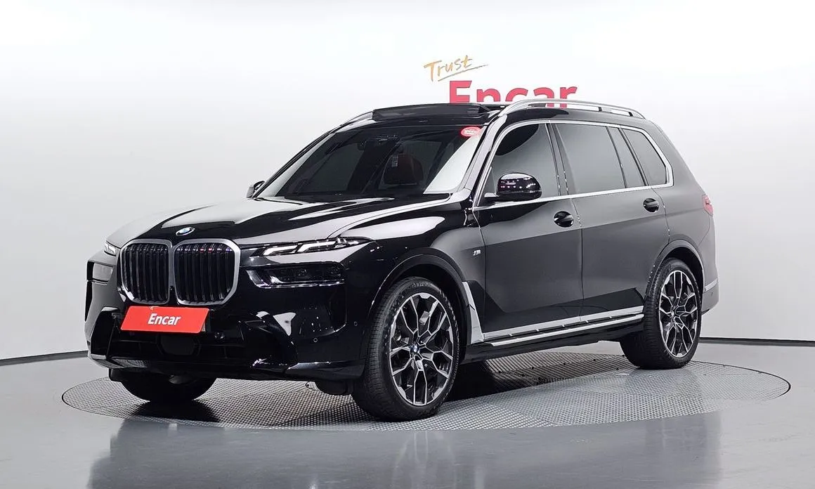 BMW X7 — фото 1
