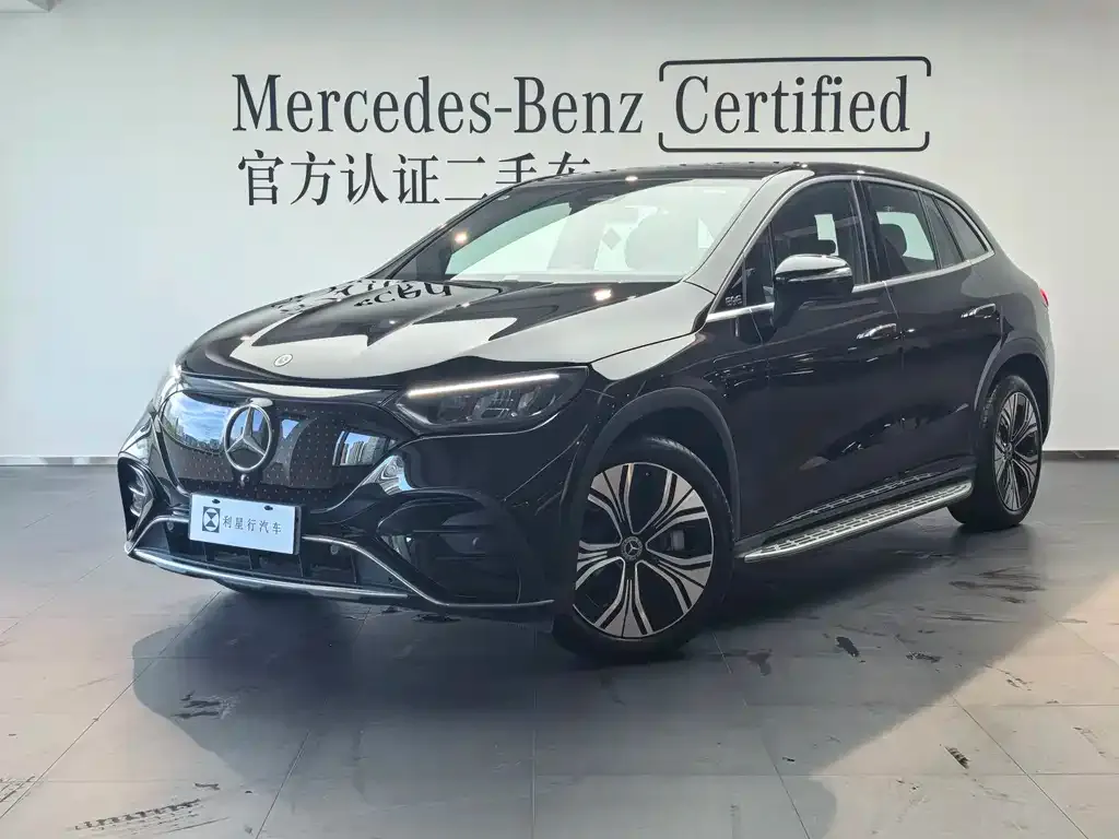 Mercedes-Benz EQE SUV — фото 1
