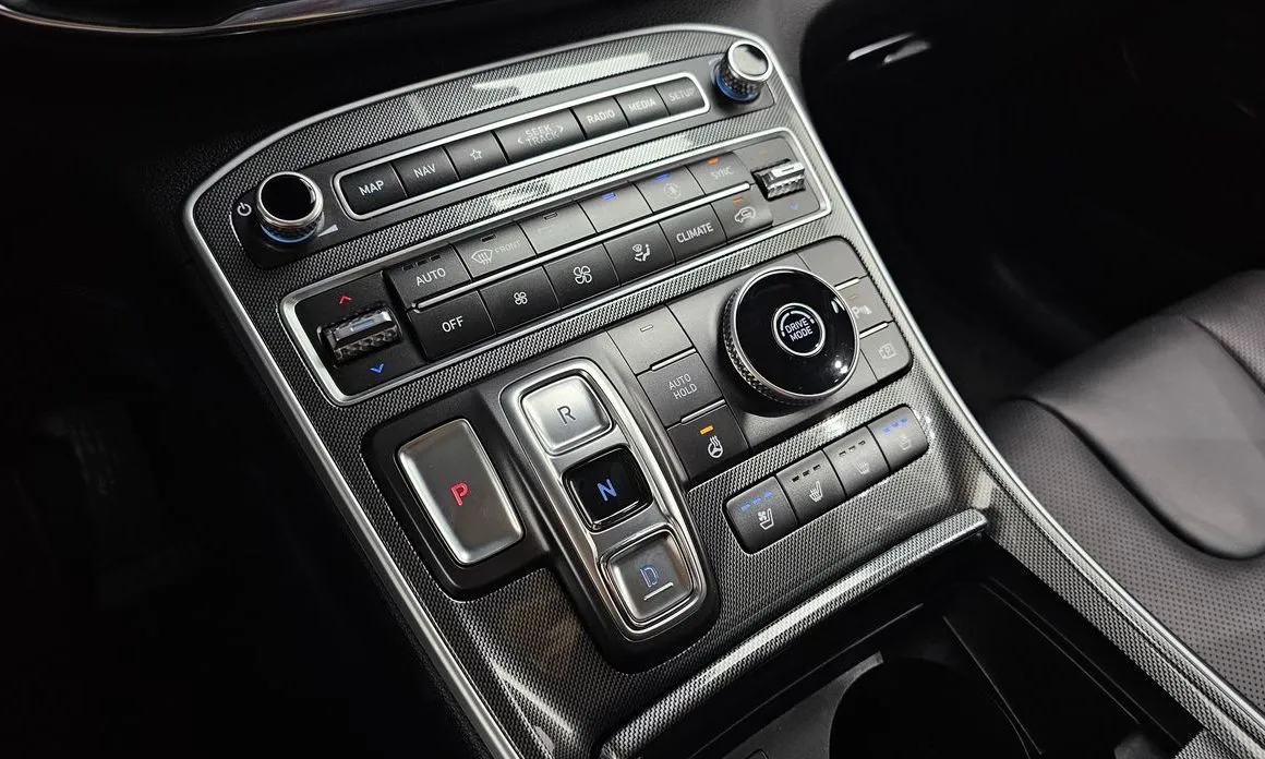 Hyundai Santafe — фото 7