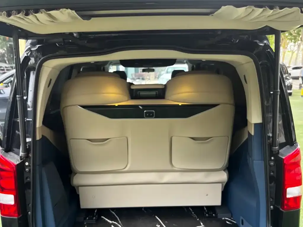 Mercedes-Benz Vito — фото 2