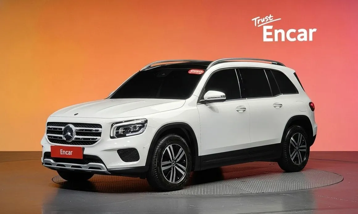 Mercedes-Benz GLB-Class — фото 1