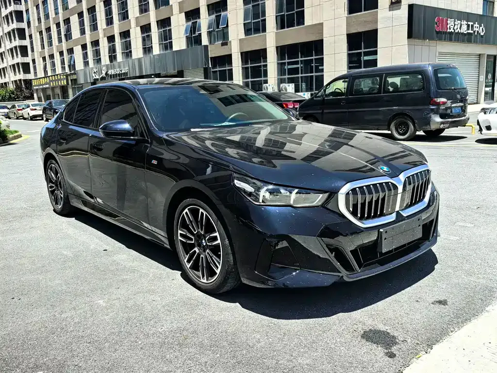 BMW 5 Series (Import) — фото 10