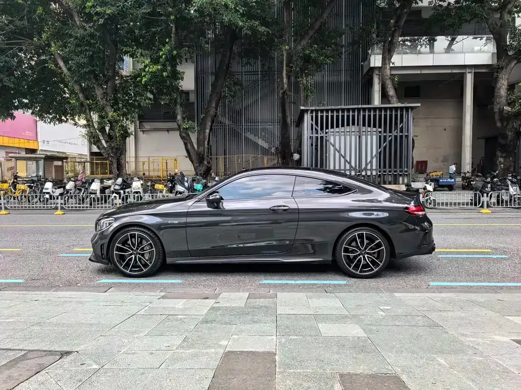 Mercedes-Benz C-Class AMG — фото 2