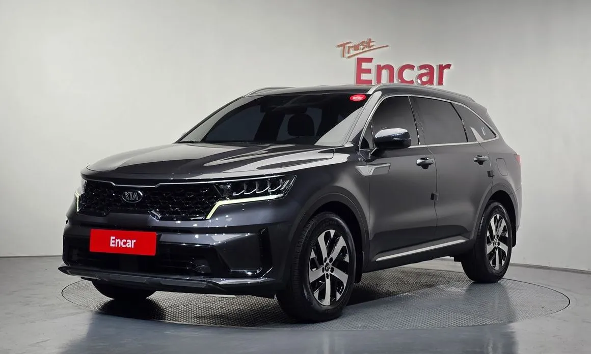 Kia Sorento — фото 1