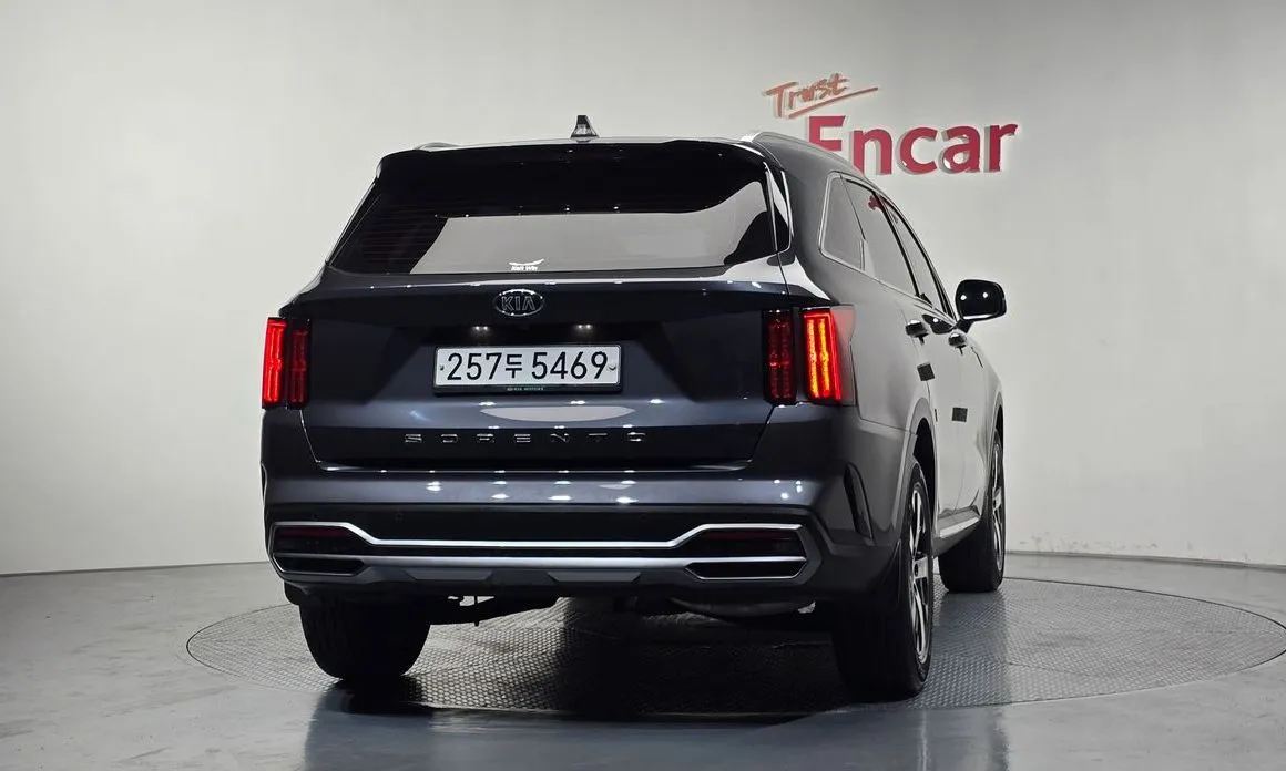 Kia Sorento — фото 7